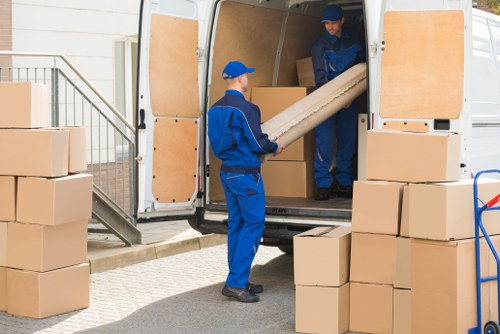 Man with van service for local moves in Little Ilford