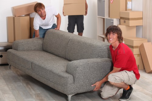 Local van transport for household furniture and boxes