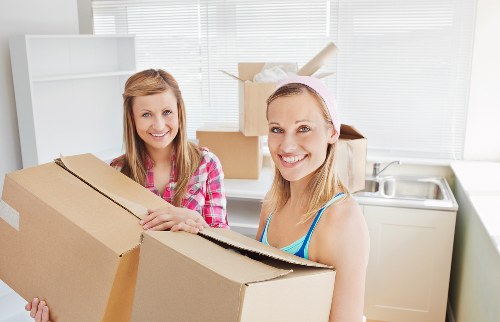 Packing and preparation for a man and van move in Little Ilford
