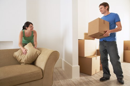 Local movers planning access and parking for a Little Ilford move